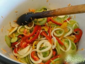 Salata de gogonele la borcan, pentru iarna