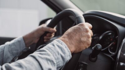 Vești bune pentru șoferii cu mașini vechi. Anunțul de ultimă oră de la RAR