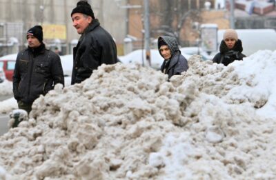 Meteorologii ANM anunță ninsori troienite începând de vineri! Un vortex polar pătrunde în România, iar temperaturile scad considerabil