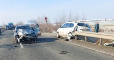 Accident pe DN19: Trafic blocat în urma unei coliziuni între două autoturisme