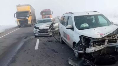Carambol pe DN5! Patru mașini implicate într-un accident, un bărbat rănit