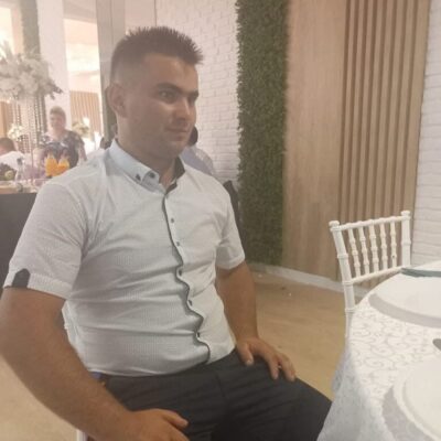El este Tiberiu, tânărul de 22 de ani care a murit în timpul unei petreceri, după ce s-a electrocutat în fața familiei! Apropiații își stigă durerea după tragedia din Botoșani: „Îngerul meu…”