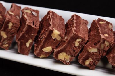🍫 Ciocolată de Casă – Gust Incomparabil și Ușor de Preparat!