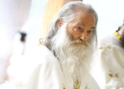 Părintele Iustin Pârvu: “Rugăciunea mamei este mai puternică decât cea a preotului”