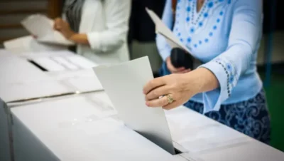 George Simion cere prelungirea votului în diaspora: „Nu vă bateți joc de votul poporului român!”