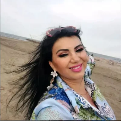 Adriana Bahmuteanu 768x768 1