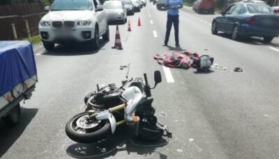 Motociclist spulberat de autobuz pe DN 15! Trafic blocat complet în ambele sensuri!