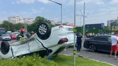 Accident grav în Sector 6, București: șofer rănit la intersecția Drumul Taberei cu Brașov