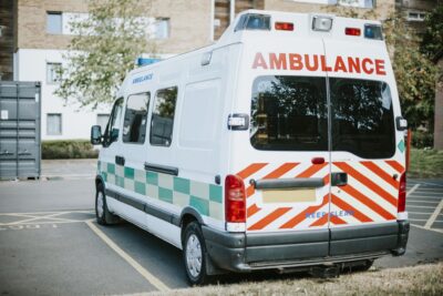 Ei sunt minorii de 14 și 15 ani care s-au aruncat îmbrățișați în fața unui TIR, pe A1! Ce i-a spus Georgina tatălui său în dimineața accidentului e de-a dreptul sfâșietor