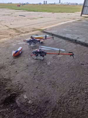 elicoptere 2 768x1024.jpg