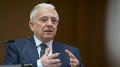 De când ar putea trece România la Euro. Ce spune guvernatorul BNR: „Președintele Băsescu își stabilise această țintă”