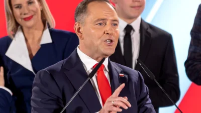 Noul preşedinte al Poloniei blochează prin veto ajutoarele pentru copiii refugiaţilor și accesul gratuit la asigurare medicală pentru ucraineni