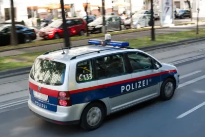 Alertă în Tirol: Românii prinși după urmărire ca în filme pentru furt din cutia milei!