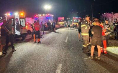 Dublă tragedie în Iași! Doi bărbați au murit după ce o autoutilitară a spulberat căruța în care se aflau. O tânără însărcinată, dusă de urgență la spital