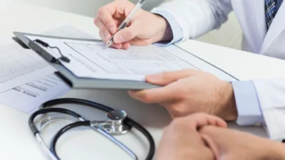 Revoluție în sănătate: Pacienții cu boli cronice scapă de biletul de trimitere și ajung direct la specialist!