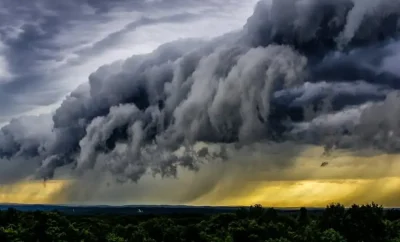 Alertă meteo: Ploi torențiale și inundații amenință vestul României – Cum te afectează prognoza ANM pentru toamnă!