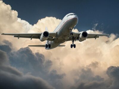 Un avion cu turiști s-a prăbușit! Niciun pasager nu ar fi supraviețuit