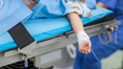 Alertă pentru toți părinții! Un nou simptom înfricoșător la copii bagă spaima în medici: Pete pe tot corpul