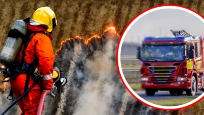 Alertă în Covasna! Incendiu de proporții la fosta fabrică de lemn. Degajări masive de fum au cuprins întreaga zonă