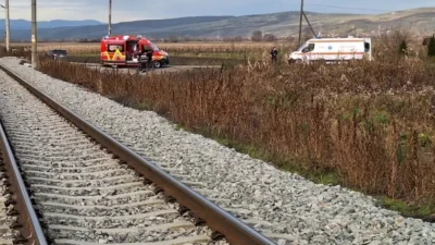 Nenorocire! Doi bărbați, striviți într-o secundă. Ce transportau cu buldoexcavatorul când s-a produs dezastrul