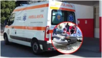 Doi tineri pe trotinetă, spulberați de un buldoexcavator. Au ajuns de urgență la spital