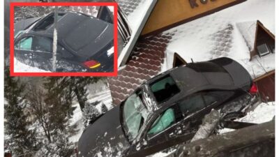 SCENĂ INCREDIBILĂ LA MUNTE! Un șofer a zburat cu mașina direct pe acoperișul unei vile din Predeal