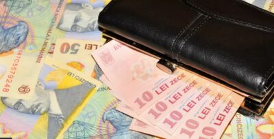 Ce se întâmplă cu zilele de concediu nefolosite. Singura situație în care patronul e OBLIGAT să îți dea banii!