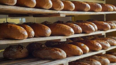 Adio, pâine ieftină! Românii vor plăti sume uriașe pe o franzelă. Cu cât crește prețul?