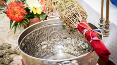 Izvorul Tămăduirii 2026. Pe ce dată pică marea sărbătoare, ce trebuie să bei pe stomacul gol și ce este strict interzis