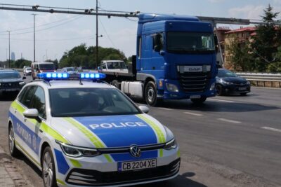politie masina Bulgaria 1200x800 1