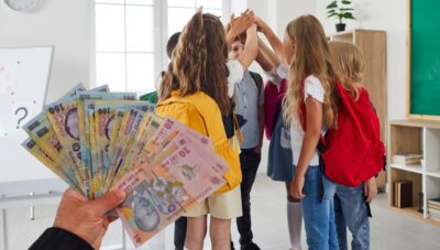 Vestea momentului pentru elevi și studenți! Statul dă 200 de euro gratis. Ce trebuie să faci ca să primești banii