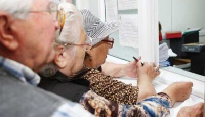 Adio bani pe card! Pensionarii români care rămân fără pensie din 2026 dacă nu depun urgent acest document de bază
