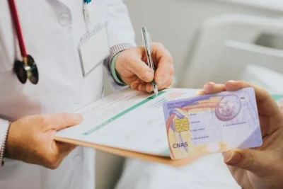 Câți bani trebuie să scoți din buzunar dacă nu ai job în 2026. Suma exactă pentru asigurarea de sănătate!