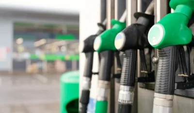 Lovitură totală la benzinării! Ce se întâmplă cu prețurile la benzină și motorină chiar acum. Toți șoferii trebuie să știe!