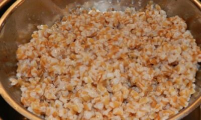 Alimentul de 2 lei care face minuni pentru ten: Cum prepari celebrul „terci al frumuseții” chiar la tine acasă!