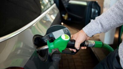 Lovitură pentru buzunarele românilor! Motorina se scumpește de la 1 iulie. Iată cât va costa un litru la pompă
