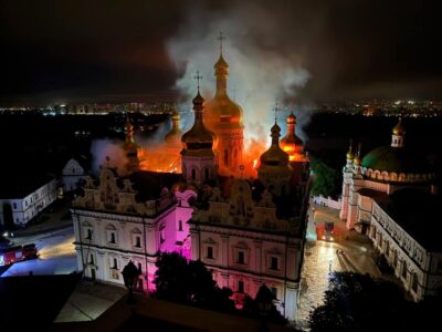 O catedrală istorică a fost distrusă, iar autoritățile susțin că a fost…