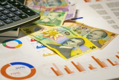 Vestea cruntă pentru 5 milioane de români! Cifrele oficiale arată dezastrul: Cine trăiește la limita sărăciei