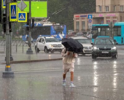 Meteorologii au emis un COD PORTOCALIU de furtuni care va lovi…