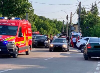 Accident rutier în apropierea orașului Pitești! Două autoturisme au fost implicate în coliziune
