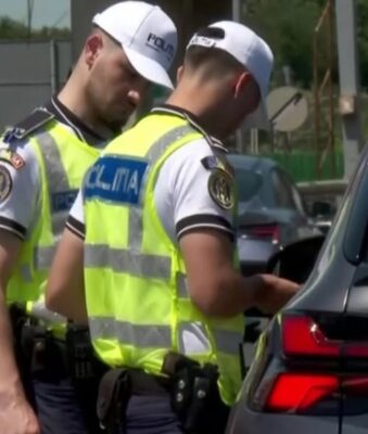 Schimbare majoră pentru toți șoferii din țară. O amendă neplătită atrage suspendarea permisului. Află cum se calculează perioada de interdicție