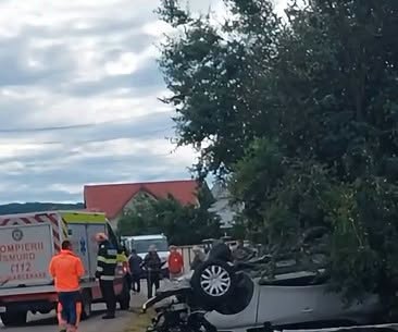Impact VIOLENT: un șofer a fost aruncat prin parbriz, iar medicii au…