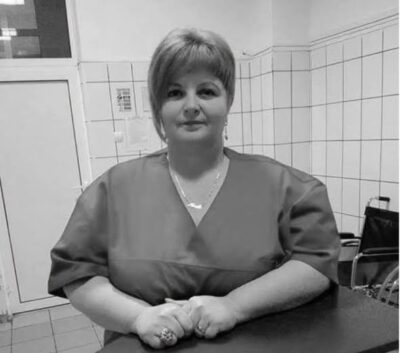 Asistenta medicală Mihaela Ilie s-a stins din viață în timp ce era în concendiu la mare. S-a prăbușit în fața soțului și a copilului său