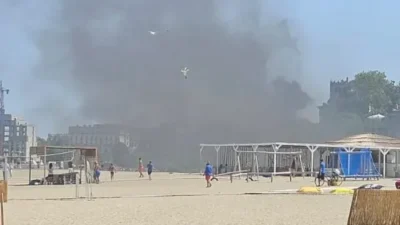 Incendiu la un container al salvamarilor din Mamaia Nord. Pompierii au intervenit pentru lichidarea focului