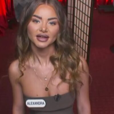 Cine este Alexandra, noua concurentă din “Casa iubirii”. Are 21 de ani și are o meserie foarte populară