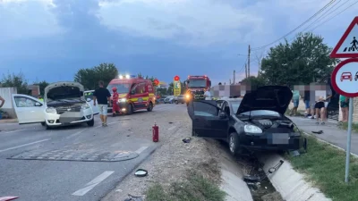 Accident grav pe DJ 711, în Racovița! Cinci persoane au fost rănite