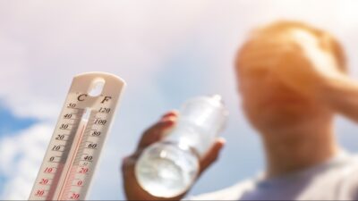 Mai multe regiuni din România, sub cod roșu de caniculă! Meteorologii anunță instabilitate atmosferică și vijelii