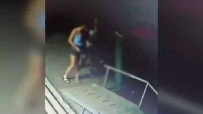 Un recidivist a violat o tânără, în Sectorul 2. Bărbatul și-a amenințat victima cu un cuțit, într-o parcare