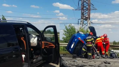 Impact fatal pe șoseaua Buzău-Brăila! Doi soți au murit după ce mașina lor s-a izbit de un microbuz