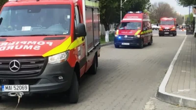 Incendiu de proporții la o pizzerie din Focșani! Pompierii au intervenit de urgență